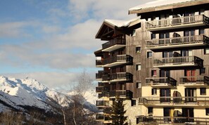 Exterior - Comfortable Apartment At the Foot of the Slopes Balcony (Les Belleville)