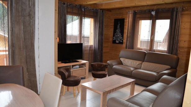 Living area - Apartment Near Grand-bornand Ski Trails (Le Grand-Bornand)