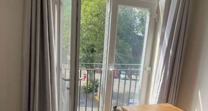 Larches lane Retreat - sleeps 5 - Wolverhampton