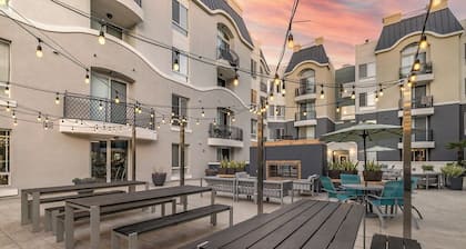 Charming 1-bedroom in amazing Marina del Rey with gym, pool! Free parking!