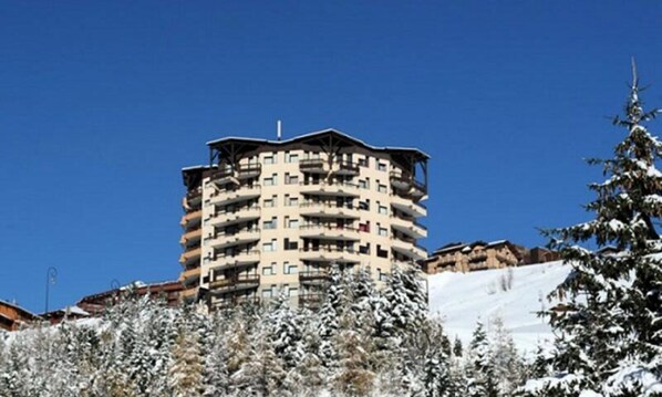 Exterior - Apartment in Reberty With Ski Slope Access (Les Belleville)