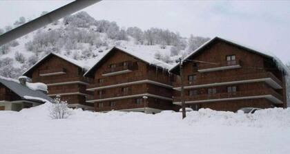 Apartment in Les Verneys Near Ski Lift