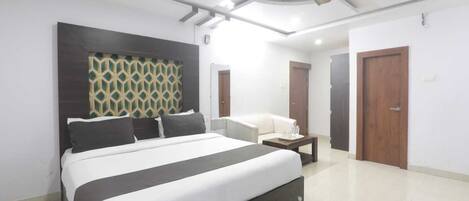 Standard Double Room, City View | Desk, laptop workspace, free WiFi