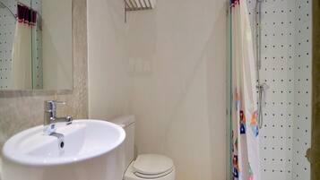 บ้านพัก | ห้องน้ำ