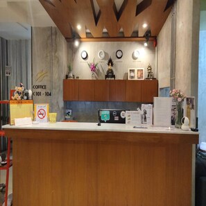 House | Reception - Premier Deluxe Double Chic Comfort Awaits (Bangkok)