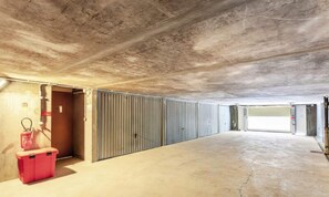 Interior - Beautiful Apartment With Panoramic Views (Les Belleville)