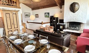 Dining - Apartment in Megeve Near Mont D'arbois (Megeve)