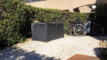 Khuôn viên nơi lưu trú