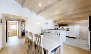 Dining - 4 Rooms for 7 People (Le Grand-Bornand)