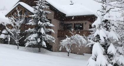 5-room Chalet for 10 People, 4 Stars, South-facing