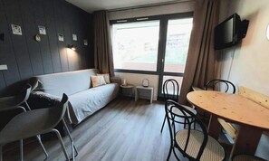 Living area - Camarine 24 (Les Avanchers-Valmorel)