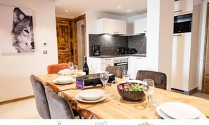 Dining - Marmotte 101 - Apartment for 6 People Opposite the Chairlift (Bonneval-sur-Arc)