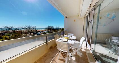 Apartment in Saint-jean Near Beaches