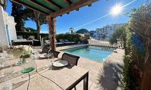 Indoor pool, outdoor pool