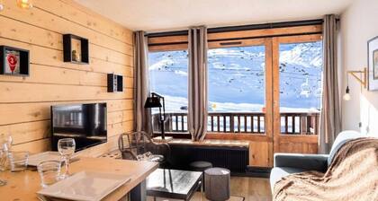 Apartment in Val Thorens on Ski Slopes