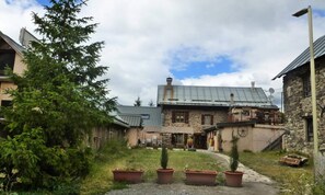 Exterior - Apartment in Bonnenuit Near Ski Trails (Valloire)