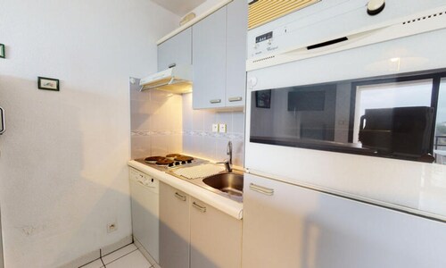 Apartment in Saint-gilles by the Ocean