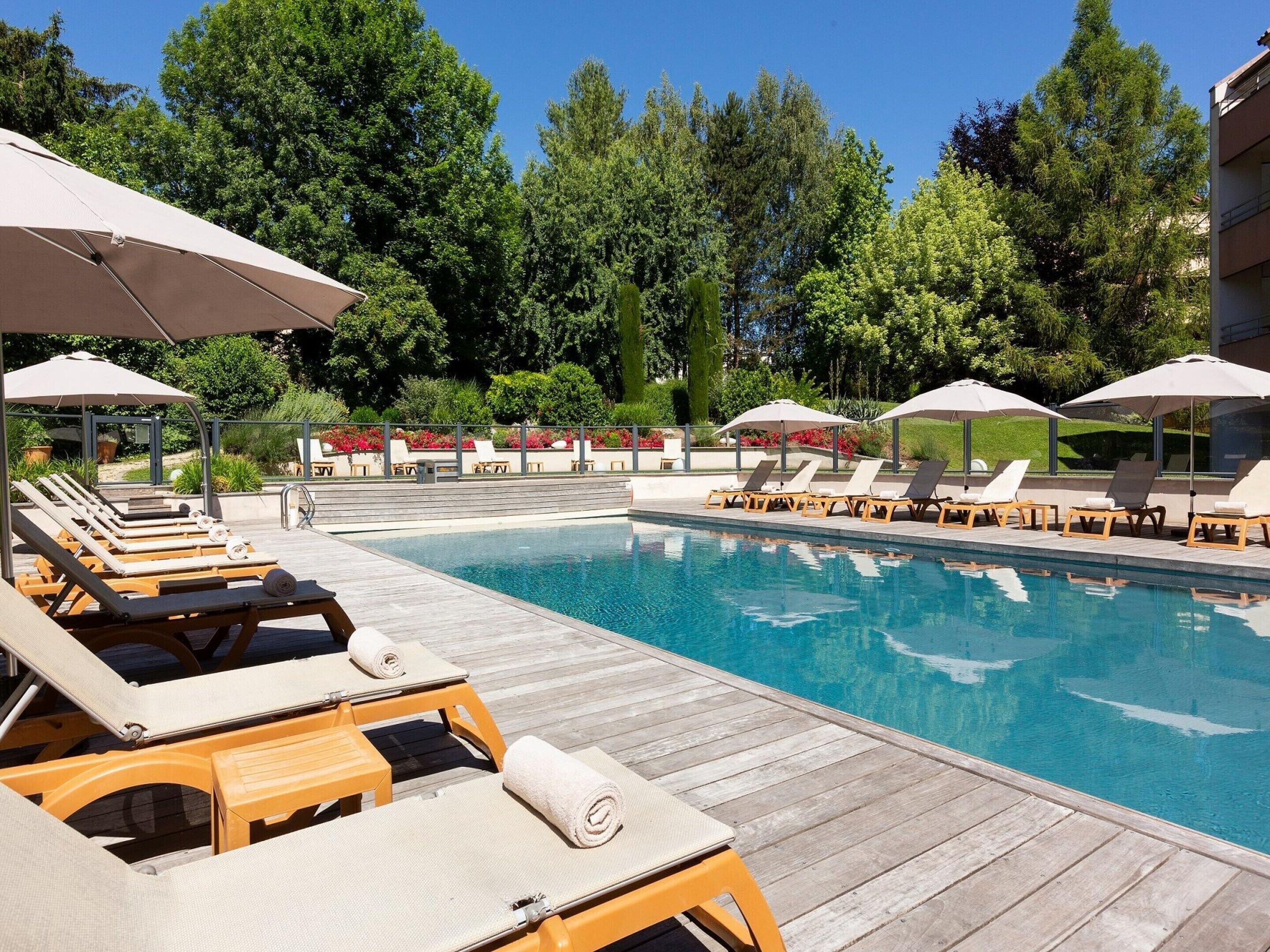Piscine extérieure, piscine chauffée