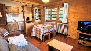 Unclassified image, 2 of 3, button - 2-room Apartment in Notre-dame-de-bellecombe - Sleeps 5 (Notre-Dame-de-Bellecombe)