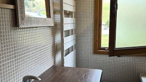Interior - Apartment Near Mont-rond Ski Slopes (Notre-Dame-de-Bellecombe)