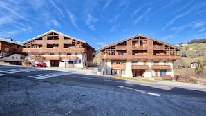 Exterior - Apartment in Mont Rond by Ski Slopes (Notre-Dame-de-Bellecombe)