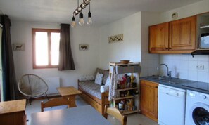 Interior - Apartment in Valfrejus Near Vanoise Park (Modane)