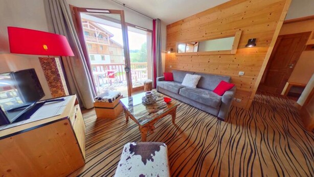 Living area - Apartment in Les Saisies With Pool & Spa (Hauteluce)