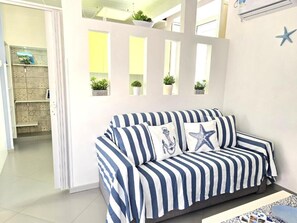 City Duplex, Partial Sea View | Living area - Starview (Vico Equense)
