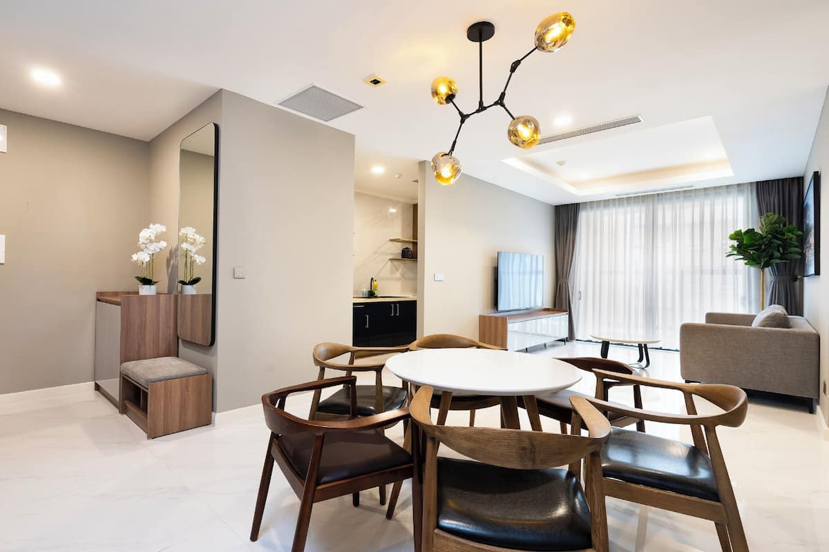 Family Suite, 3 Bedrooms, Club Lounge Access, City View | Egyptian cotton sheets, premium bedding, down comforters