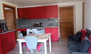Interior - 2 Rooms 4 People 3 South Facing (Valloire)