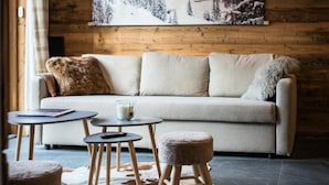 Living area - Apartment in Plan du Moulin Near Ski Slopes (Saint-Sorlin-d'Arves)