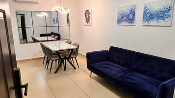 Apartment, 2 Bedrooms, Accessible | Living area