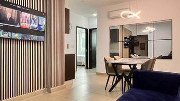 Apartment, 2 Bedrooms, Accessible | Interior