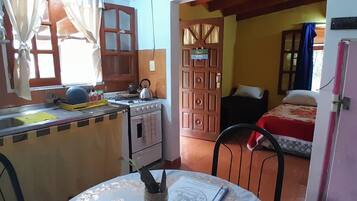 Wi-Fi de cortesia, roupa de cama