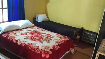 Wi-Fi de cortesia, roupa de cama