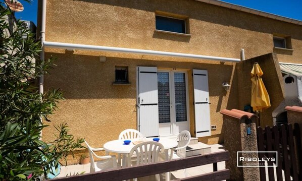 Outdoor dining - Houses & Villas for 6 People (Vias)