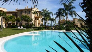 Piscina a l'aire lliure