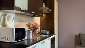 Apartment | Private kitchen | Coffee/tea maker, fridge, microwave, oven - Villa Julia - One Bedroom Apartment 5 (Biograd na Moru)