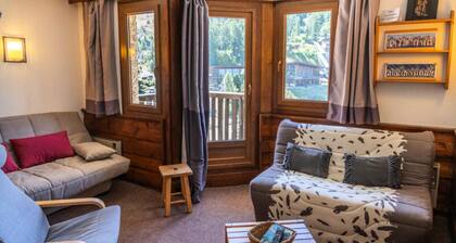 Studio With Mountain Corner in the Heart of Les Orres 1650