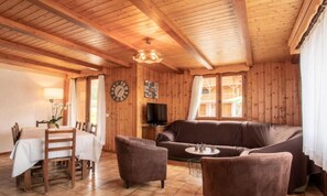Living area - 4 Rooms for 9 People (Le Grand-Bornand)