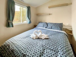 3 bedrooms, free WiFi - 3 bedroom accommodation in Brechin (Brechin)