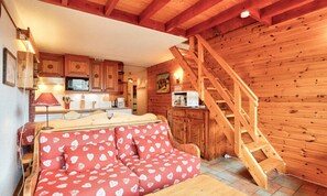 Living area - Apartment in Bessans Near Ski Trails (Bessans)