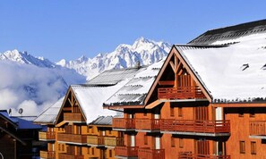 Exterior - Apartment in Saint Francois Near Ski Lift (Saint-François-Longchamp)