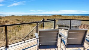 Property grounds - Puffin's Nest (MANZANITA)