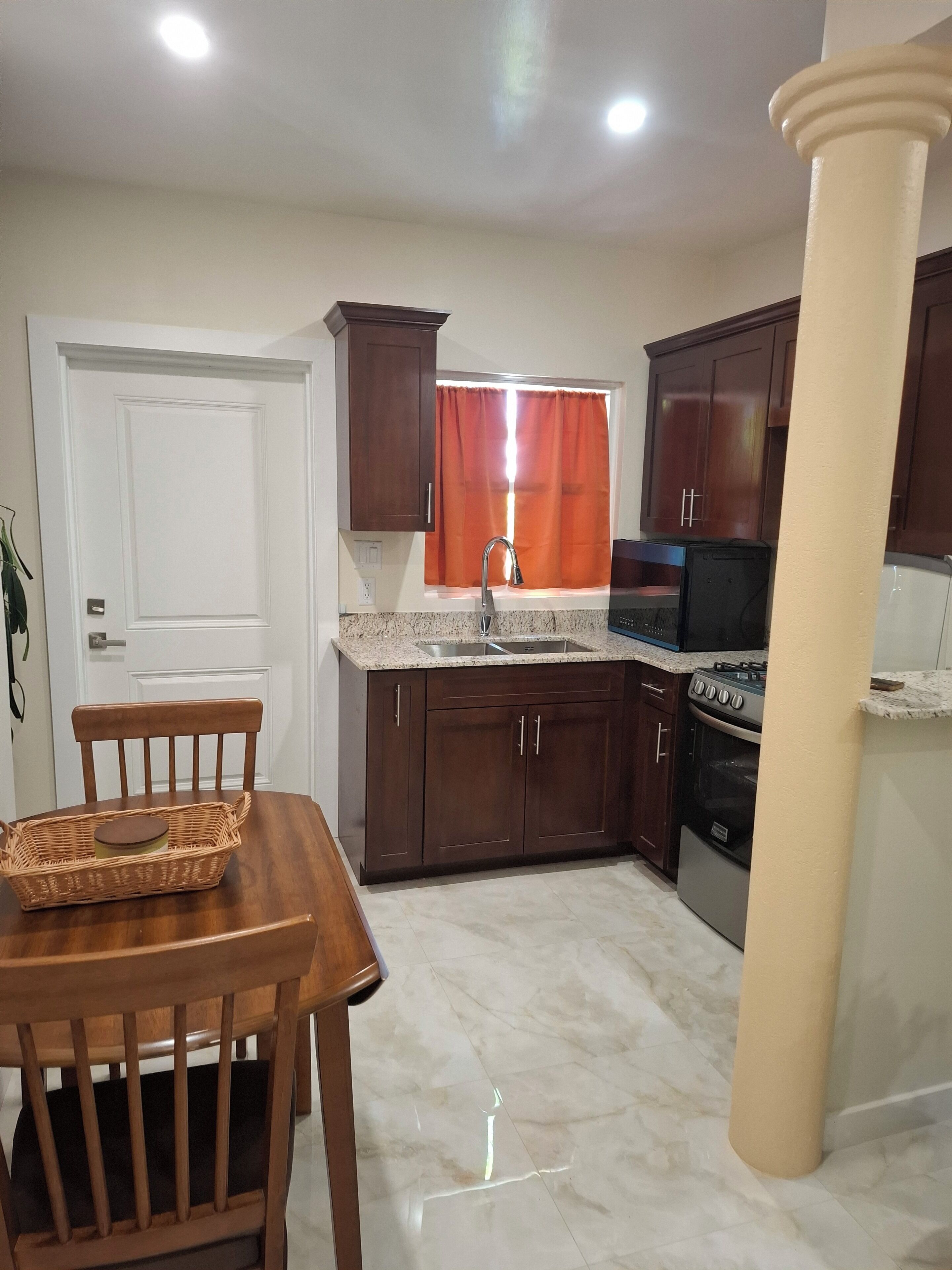 Microwave, oven, stovetop