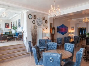 تناول الطعام