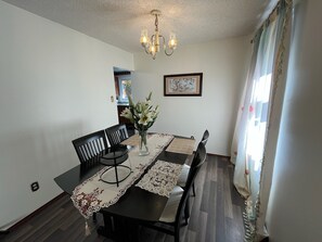 تناول الطعام