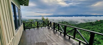 米林加山谷拉瑪皇家山度假村  