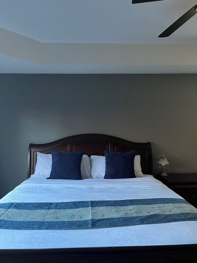 Spacious, 3 Bedrooms Retreat