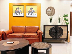 Classic Apartment | Living area